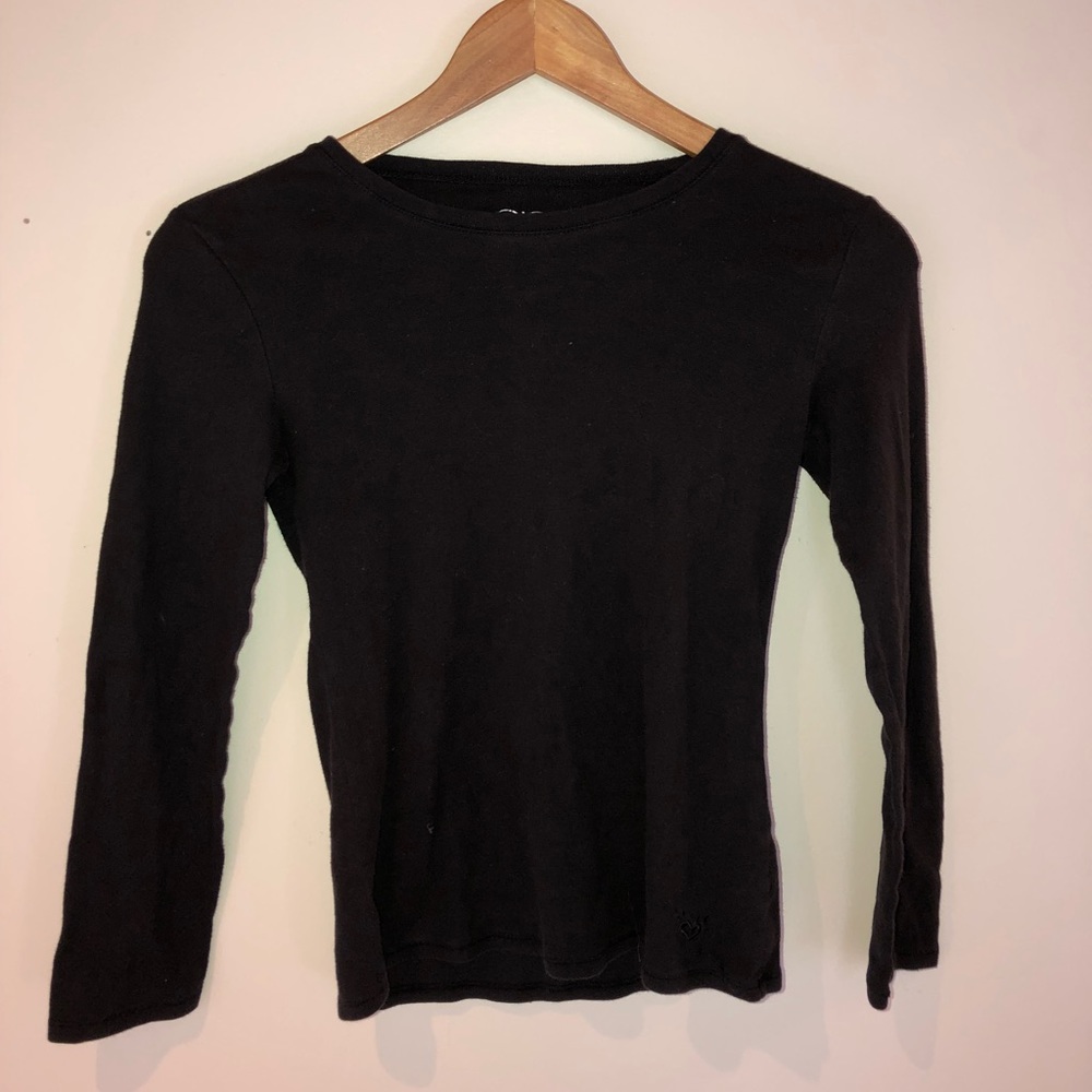 Black long sleeve shirt